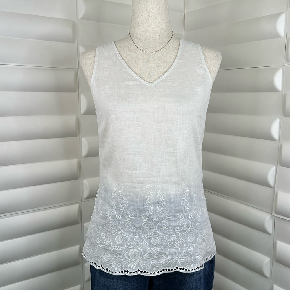 Harold's White Linen Lace Detail Tank